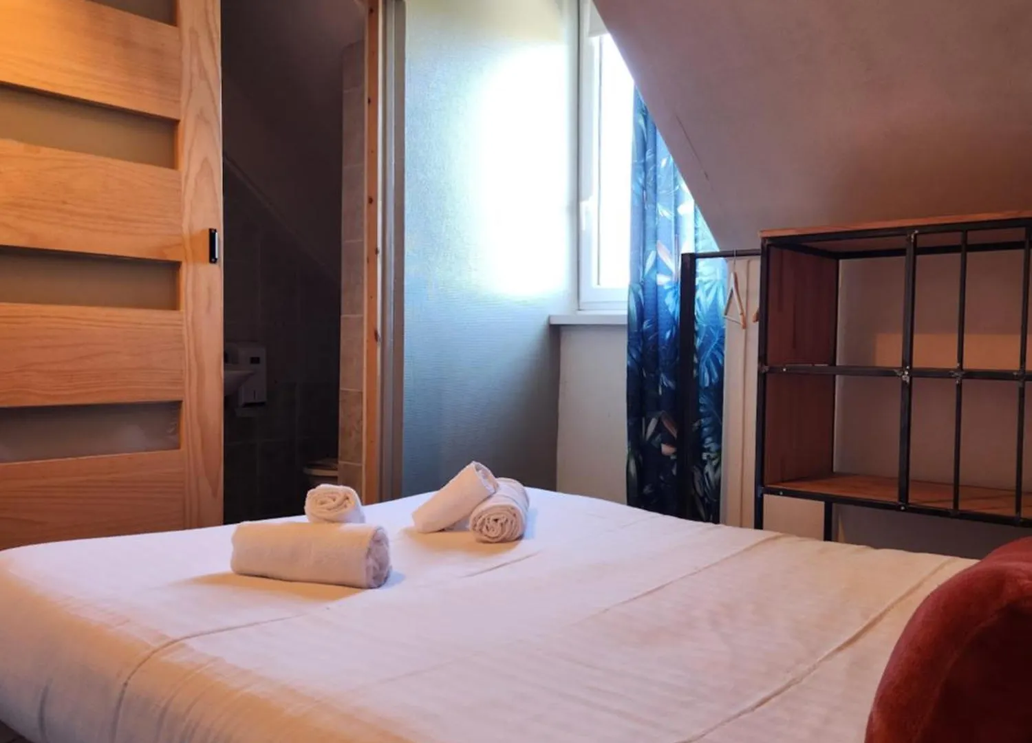 Hotel Le Petit Montmartre Dinard 0*,  Francia